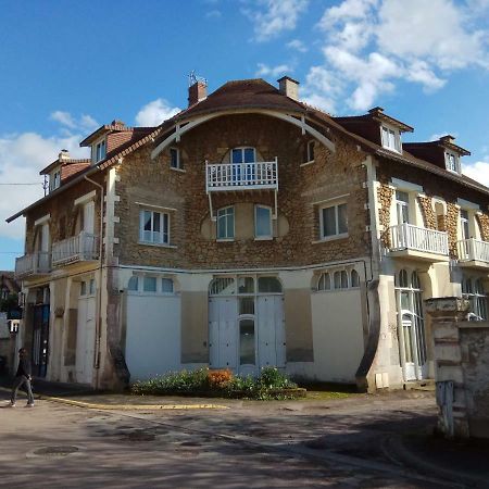 Вілла La Sapiniere Hermanville-sur-Mer Екстер'єр фото