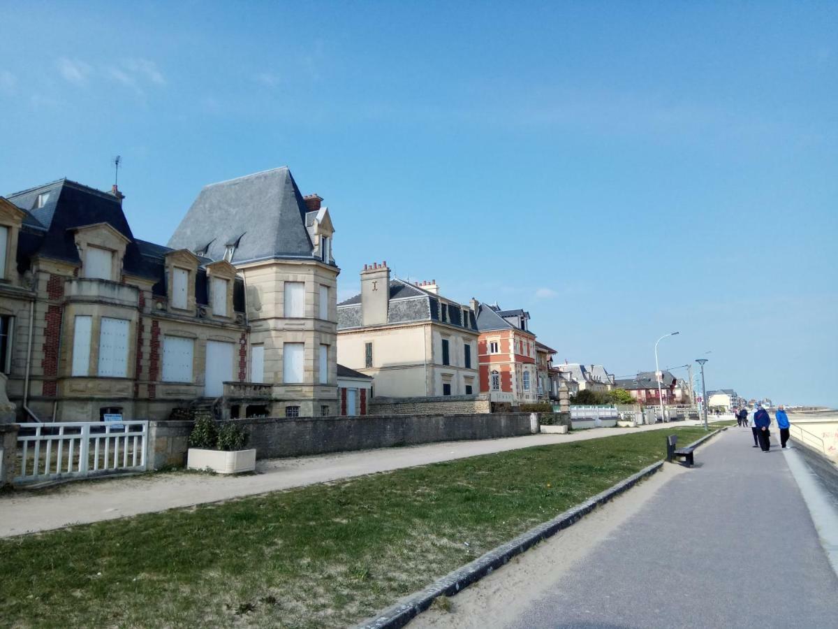 Вілла La Sapiniere Hermanville-sur-Mer Екстер'єр фото